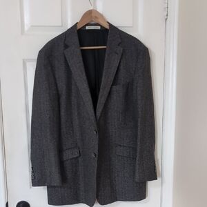 Joseph Abboud Charcoal Gray Textured Sport jacket.Refibws And Soft To the Touch